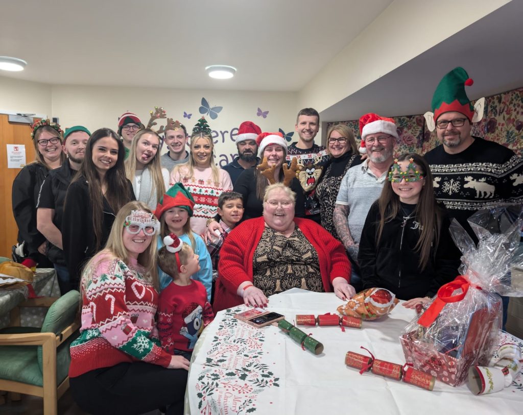 Linda Shipley and family at Lindsey Lodge Hospice